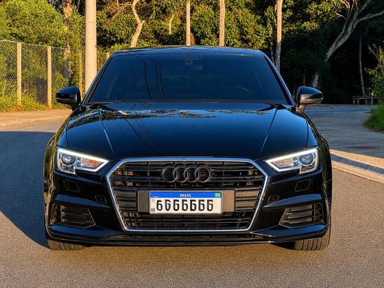 AUDI A3 1.4 TFSI SEDAN AMBIENTE 16V FLEX 4P TIPTRONIC AUDI A3 1.4 TFSI SEDAN AMBIENTE 16V FLEX 4P TIPTRONIC